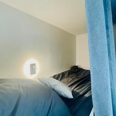 Avec Piscine Face A La Apartamento *